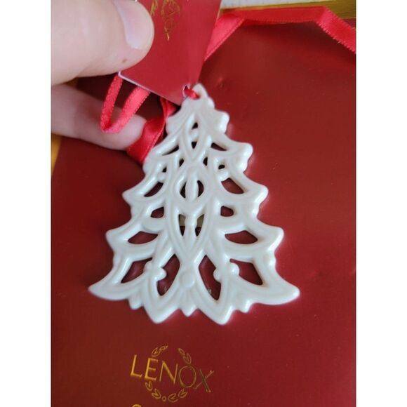 Lenox white Christmas tree charm Xmas collectible - Picture 3 of 4